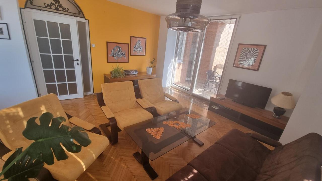 Risto Apartment Скоп'є Екстер'єр фото